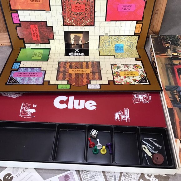 Parker Brothers " Clue Game" 1970's - Picture 8 of 9